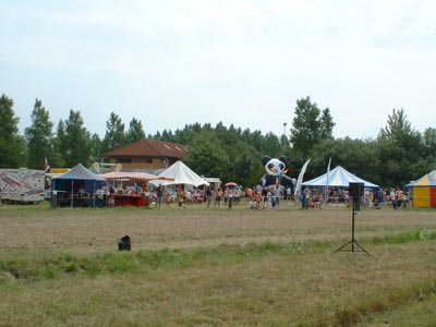 2003_0802_120132AA